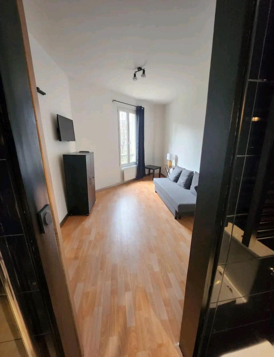 Appartamento Tres Beau 2 Pieces A 400M De Paris Gentilly Esterno foto
